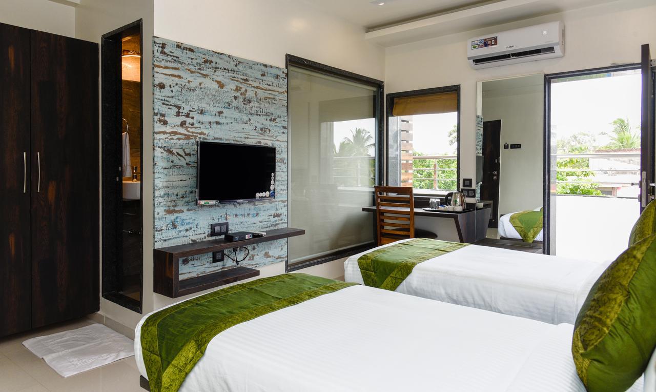 Treebo Malhaar Regency Ξενοδοχείο Chinchvad Εξωτερικό φωτογραφία